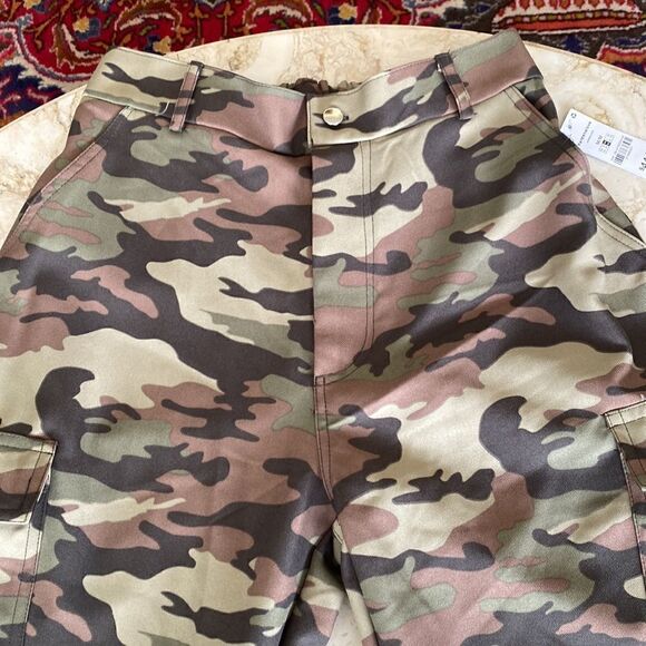 NWT Ardene Camo Cargo Pants - Picture 4 of 12